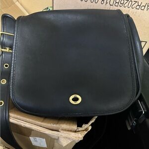 Coach stewardess Black Leather Shoulder Bag with Gold Accents